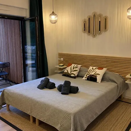 Vue 300 M Du Centre, Parking Prive * Porto-Vecchio (Corsica)